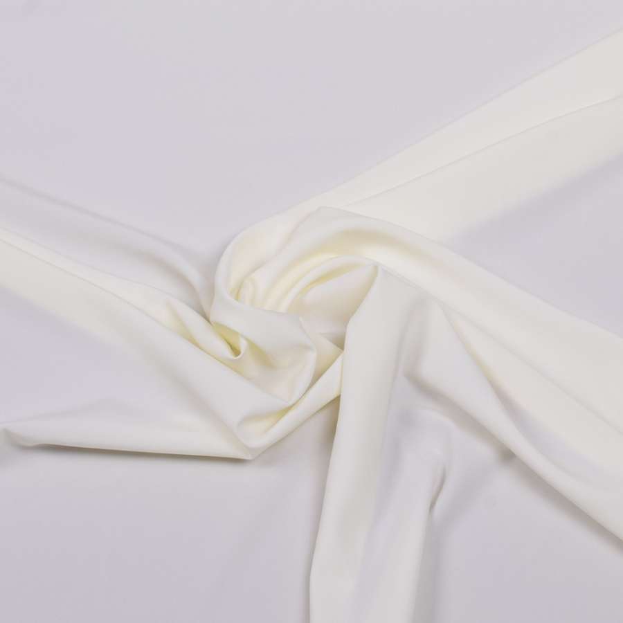 Биэластик гладкий молочно-кремовый ш.150