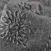 Твід чорно-білий з вишитими квітами з шовкової нитки ш.150