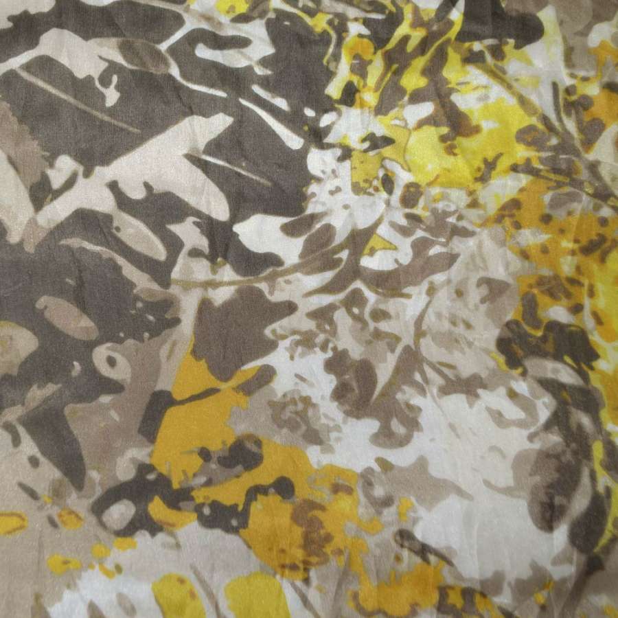 Шелк коричневый светлый в коричнево-желтый абстрактный рисунок ш.138