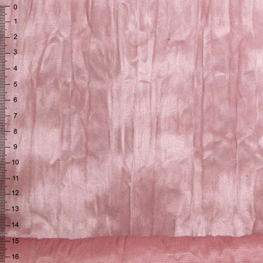 Замша искусственная дымчато-розовая жатая