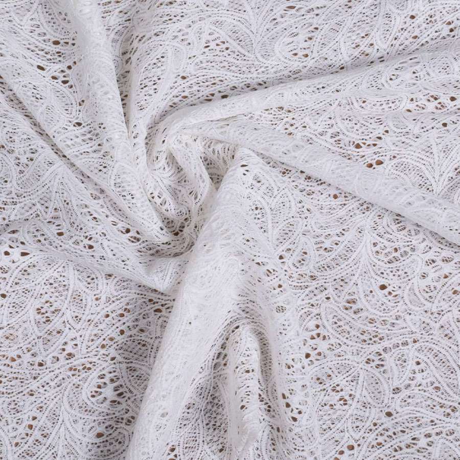 Кружевное полотно стрейч бутоны цветов белое (уценка, дефекты) ш.155