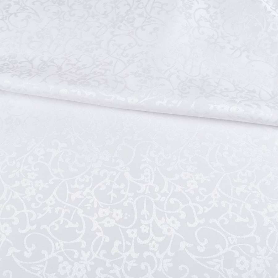 Жаккард скатертный цветы, ветки белый, ш.320