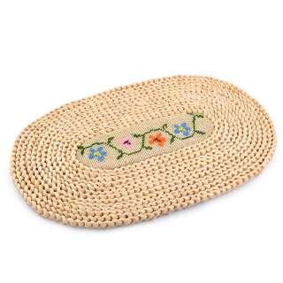 Сервировочный коврик плетеный овальный с вышивкой 4 цветочка 28х44 бежевый