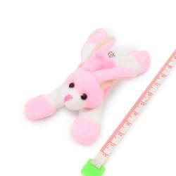 Магніт декоративний м'яка іграшка 9х5х3 см зайчик рожевий