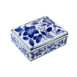 Шкатулка керамическая 13,5х10,5х5,5 см колокольчики синие на белом фоне, крышка отдельная