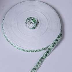 Стрічка оздоблювальна біла з орнаментом зеленим 15мм 13В19Г27