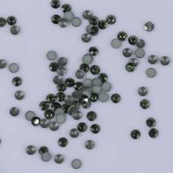 Стразы клеевые зеленые 2 мм, 100 шт/упаковка