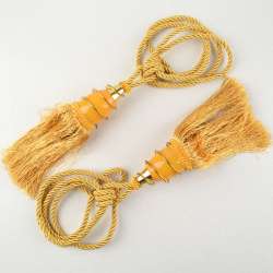 Кисти подхваты для штор верх со спиралью золотистой 2 кисти 27 см золотисто-желтые